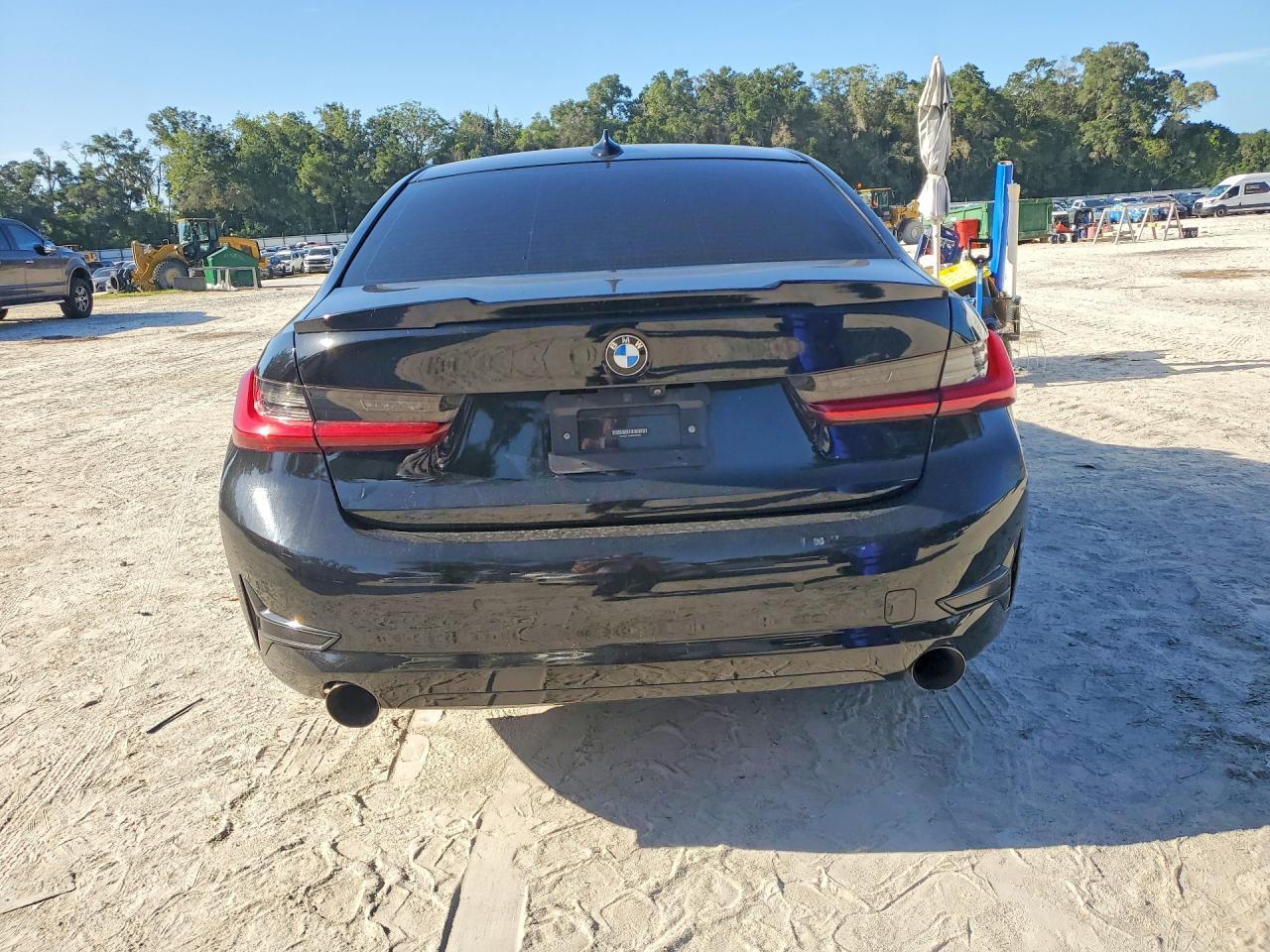 2021 BMW 330I - zdjęcie 6
