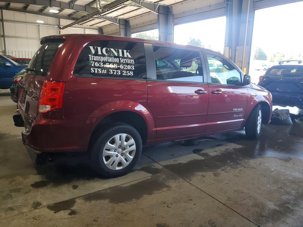 2017 Dodge Grand Caravan Se - zdjęcie 3