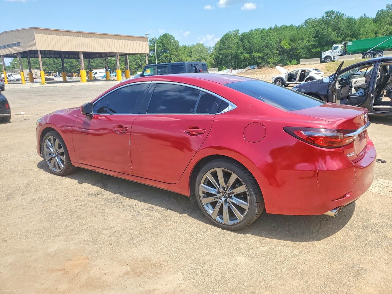 2021 Mazda 6 Touring - zdjęcie 2