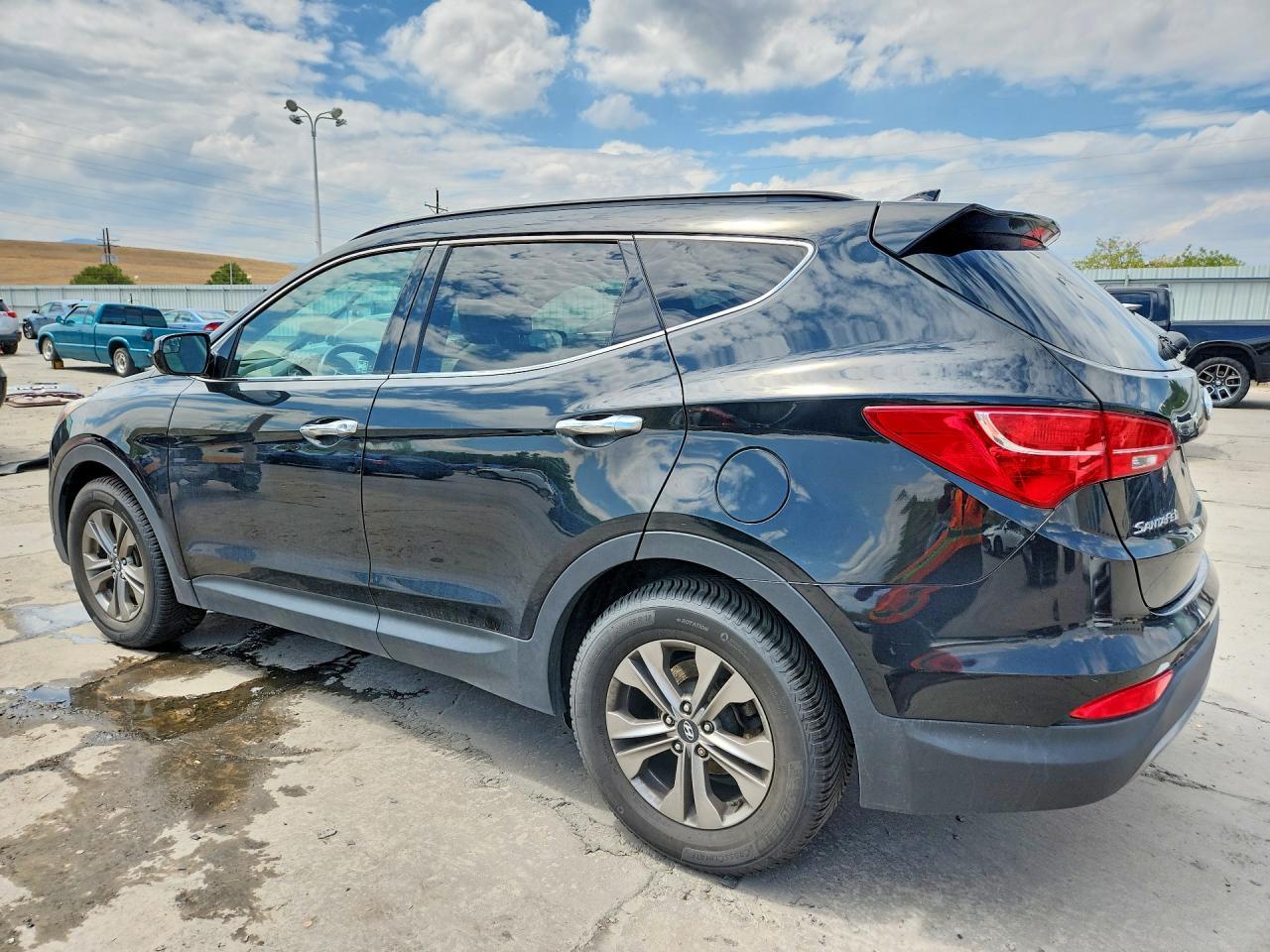 2015 Hyundai Santa Fe Sport 2.4L - zdjęcie 2