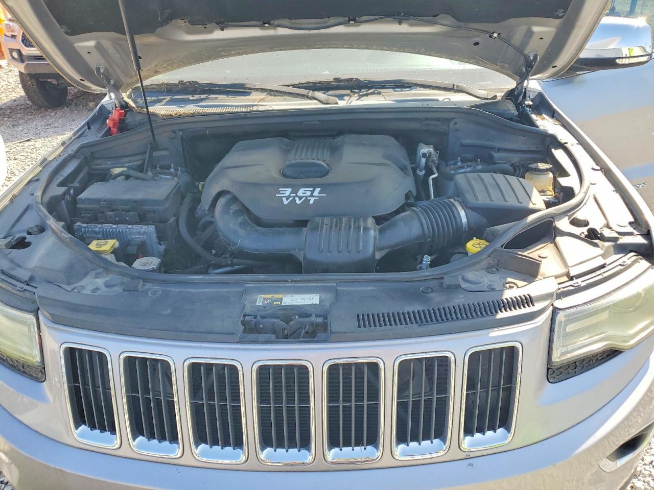 2014 Jeep Grand Cherokee Limited - zdjęcie 12