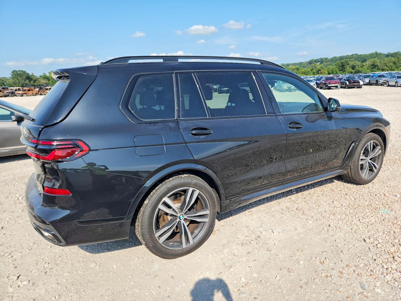 2024 BMW X7 xDrive40I - zdjęcie 3