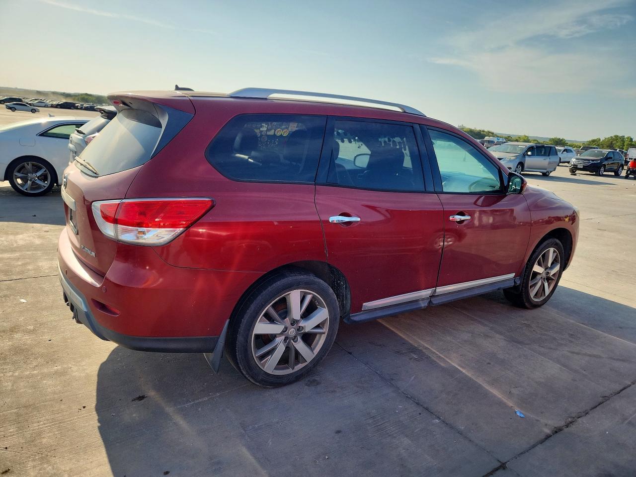 2013 Nissan Pathfinder S - zdjęcie 3