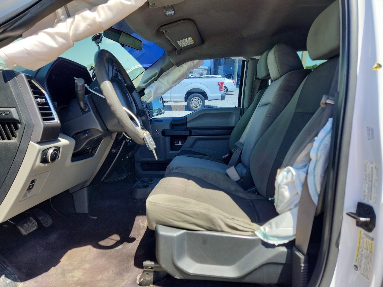 2017 Ford F150 Supercrew - zdjęcie 7
