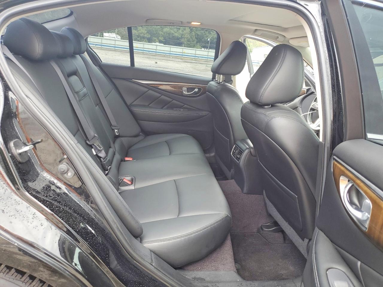 2019 Infiniti Q50 3.0T Luxe - zdjęcie 10