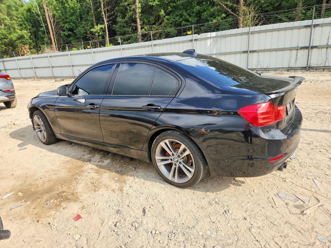 2013 BMW Seria 3 328i - zdjęcie 2