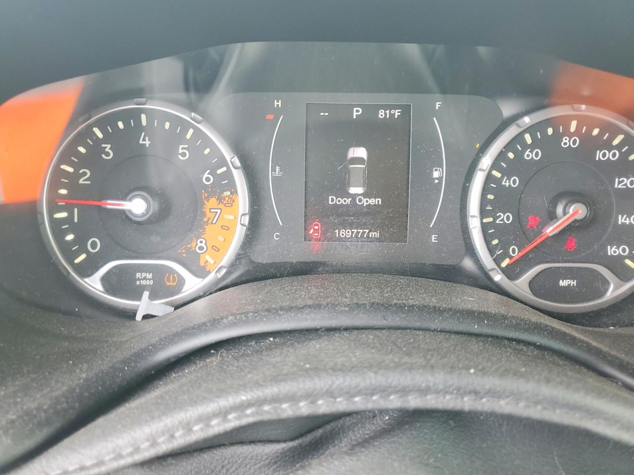 2015 Jeep Renegade - zdjęcie 9