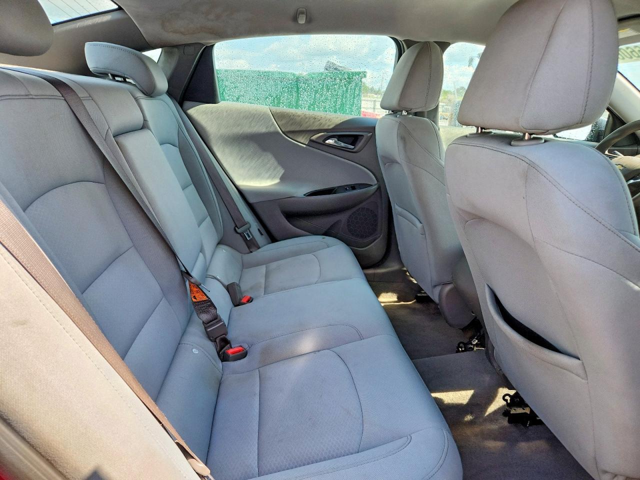 2016 Chevrolet Malibu Ls - zdjęcie 10