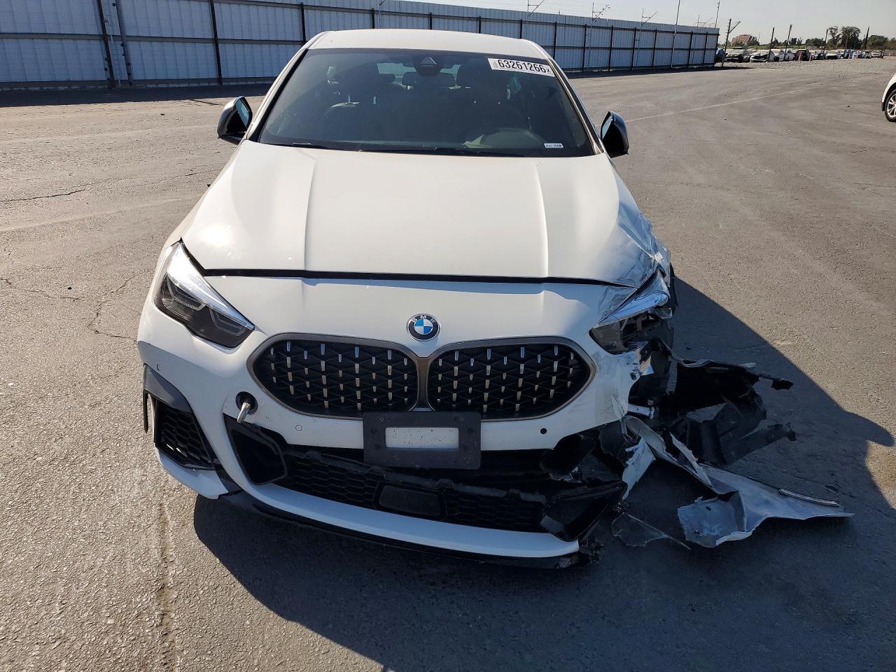 2020 BMW Seria 2 M235i - zdjęcie 5