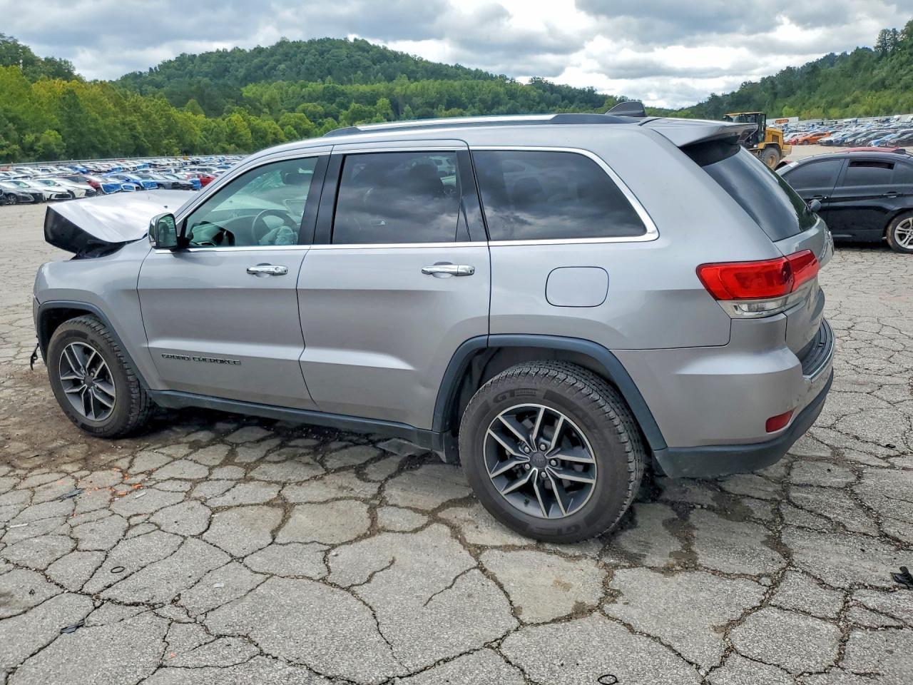 2019 Jeep Grand Cherokee Limited - zdjęcie 2