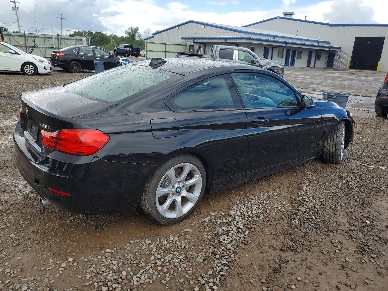 2014 BMW Seria 4 Coupe 435i - zdjęcie 3