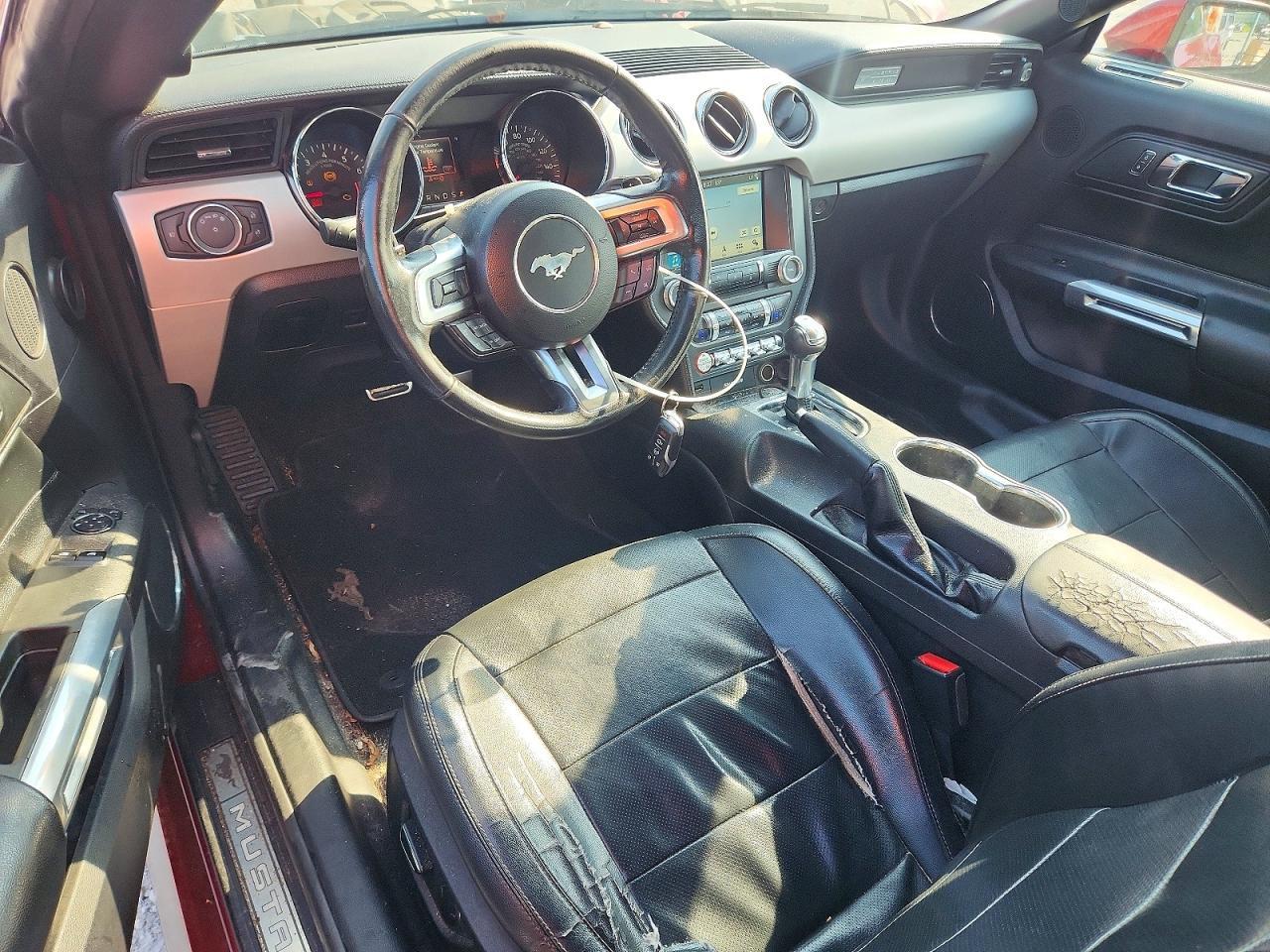 2017 Ford Mustang - zdjęcie 8