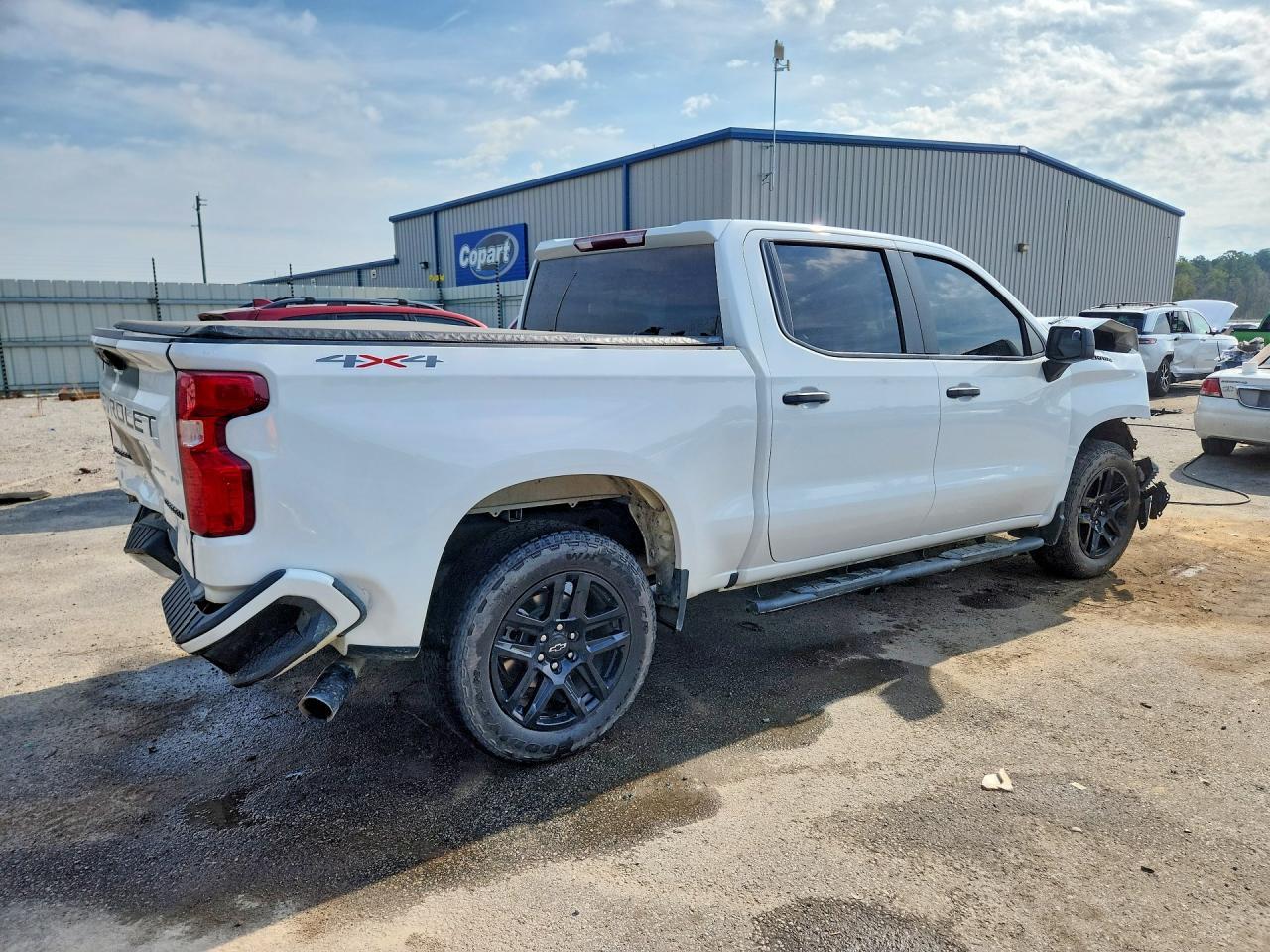 2025 Chevrolet Silverado K1500 Custom - zdjęcie 3