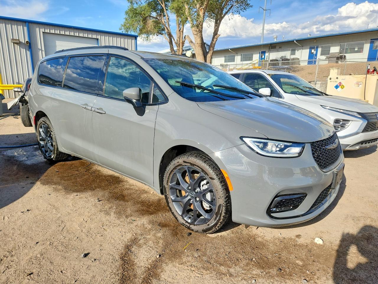 2023 Chrysler Pacifica Touring L - zdjęcie 4
