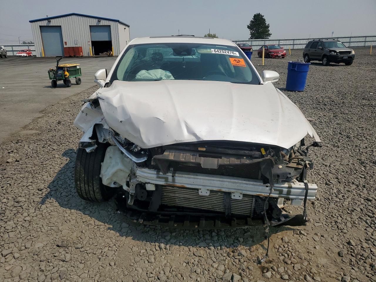 2014 Ford Fusion Titanium - zdjęcie 5