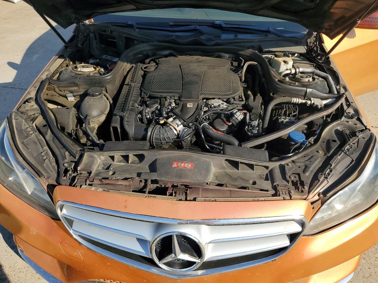 2014 Mercedes-Benz E 350 - zdjęcie 11