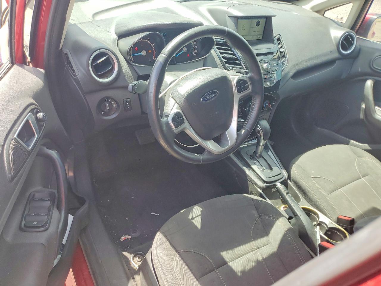 2016 Ford Fiesta S - zdjęcie 8