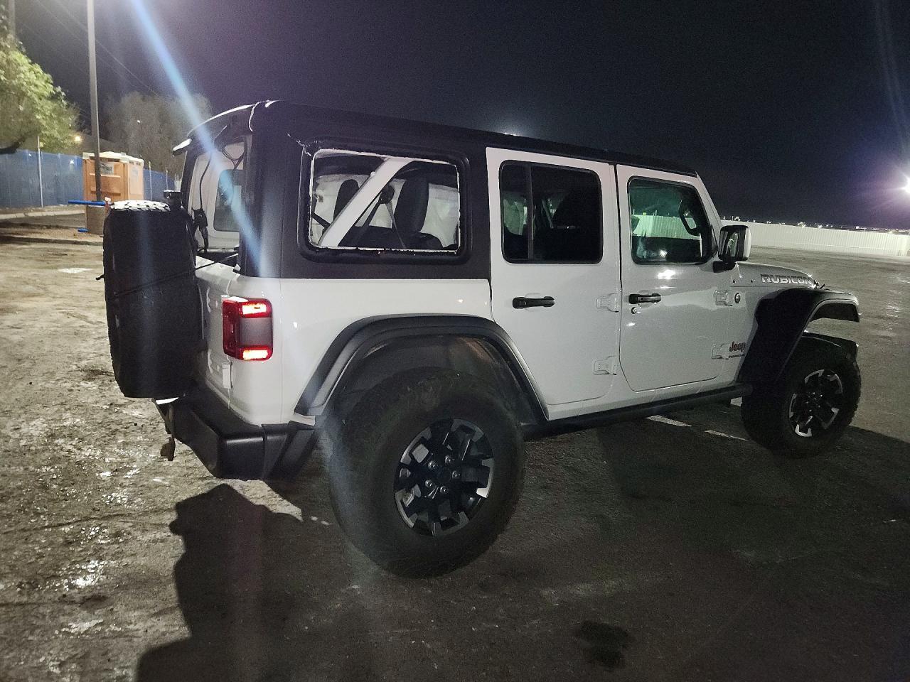2027 Jeep Wrangler Rubicon - zdjęcie 3