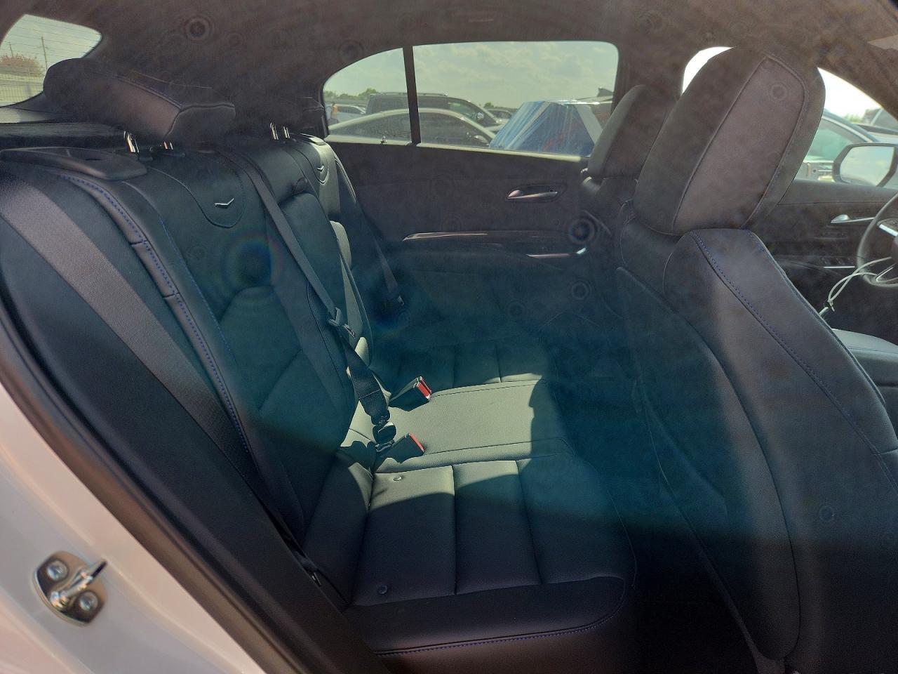 2025 Cadillac Xt4 Sport - zdjęcie 11