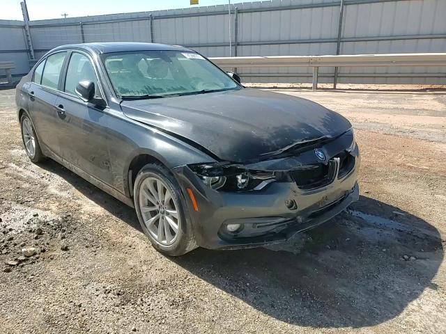 2018 BMW Seria 3 320i - zdjęcie 13