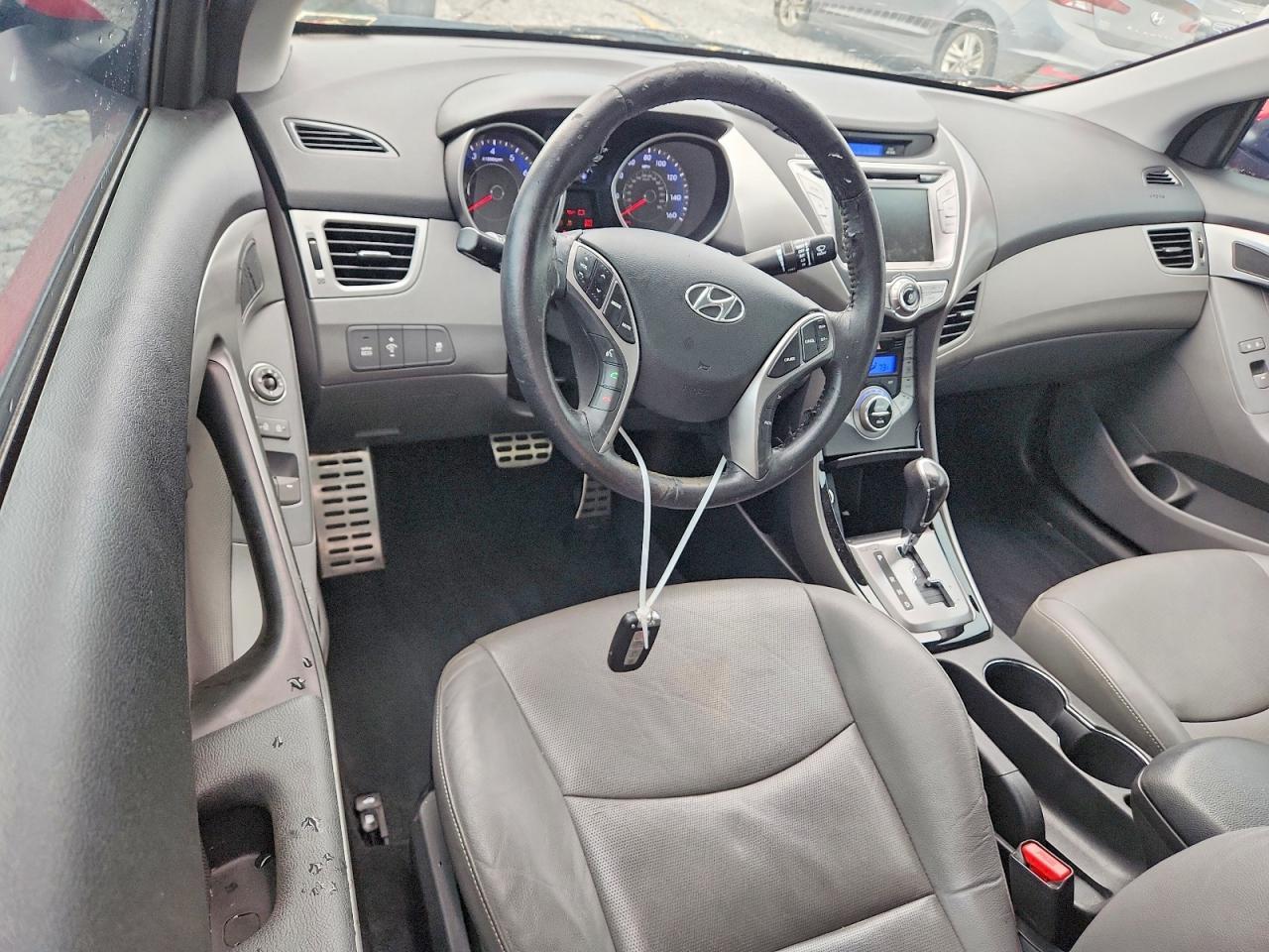 2013 Hyundai Elantra Coupe Se - zdjęcie 8