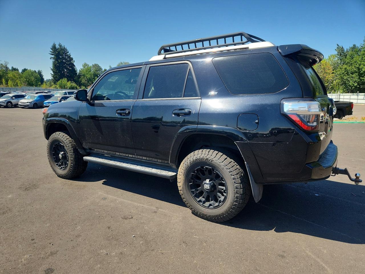 2017 Toyota 4Runner Sr5 - zdjęcie 2