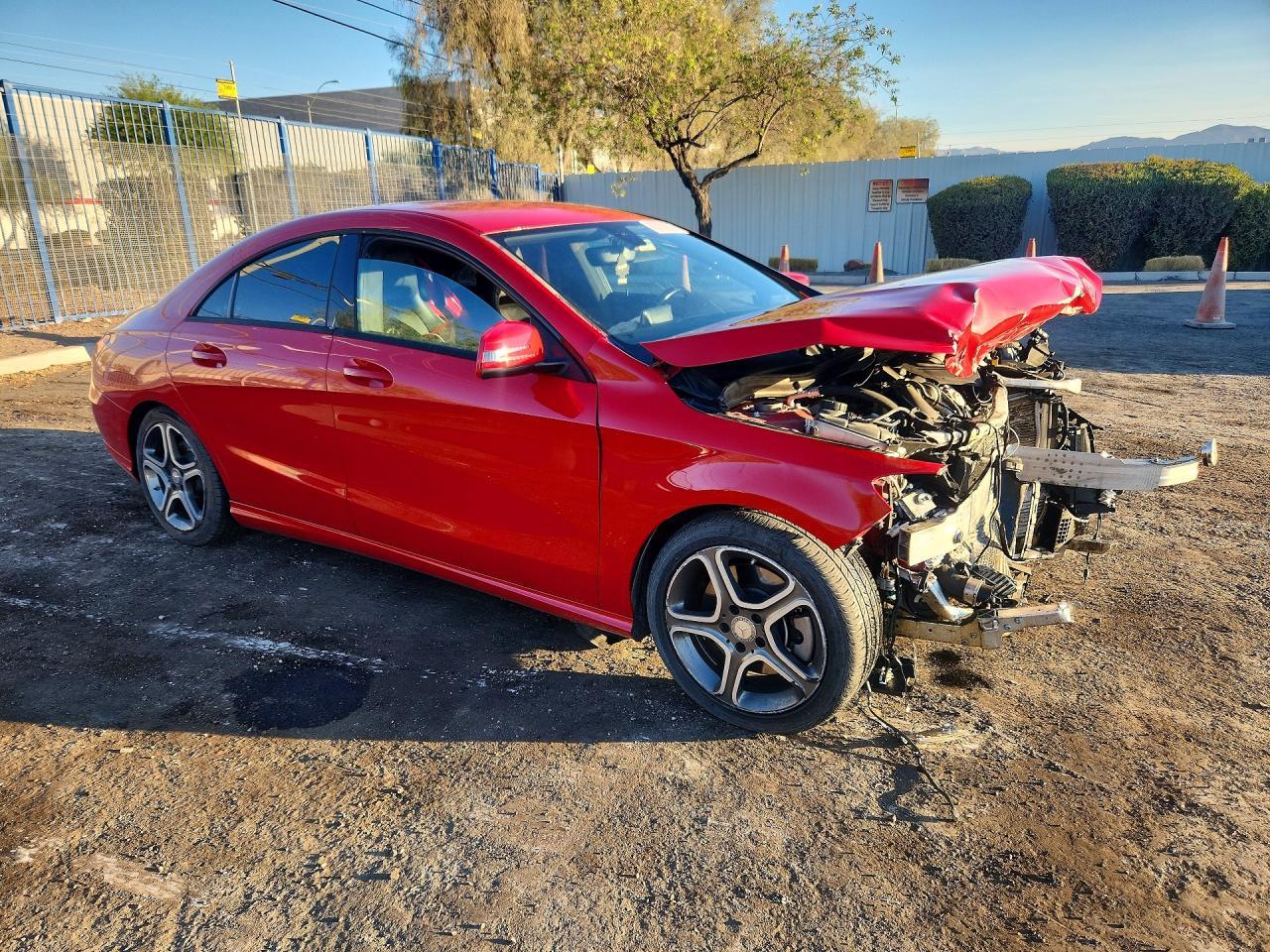 2014 Mercedes-Benz Cla 250 - zdjęcie 4