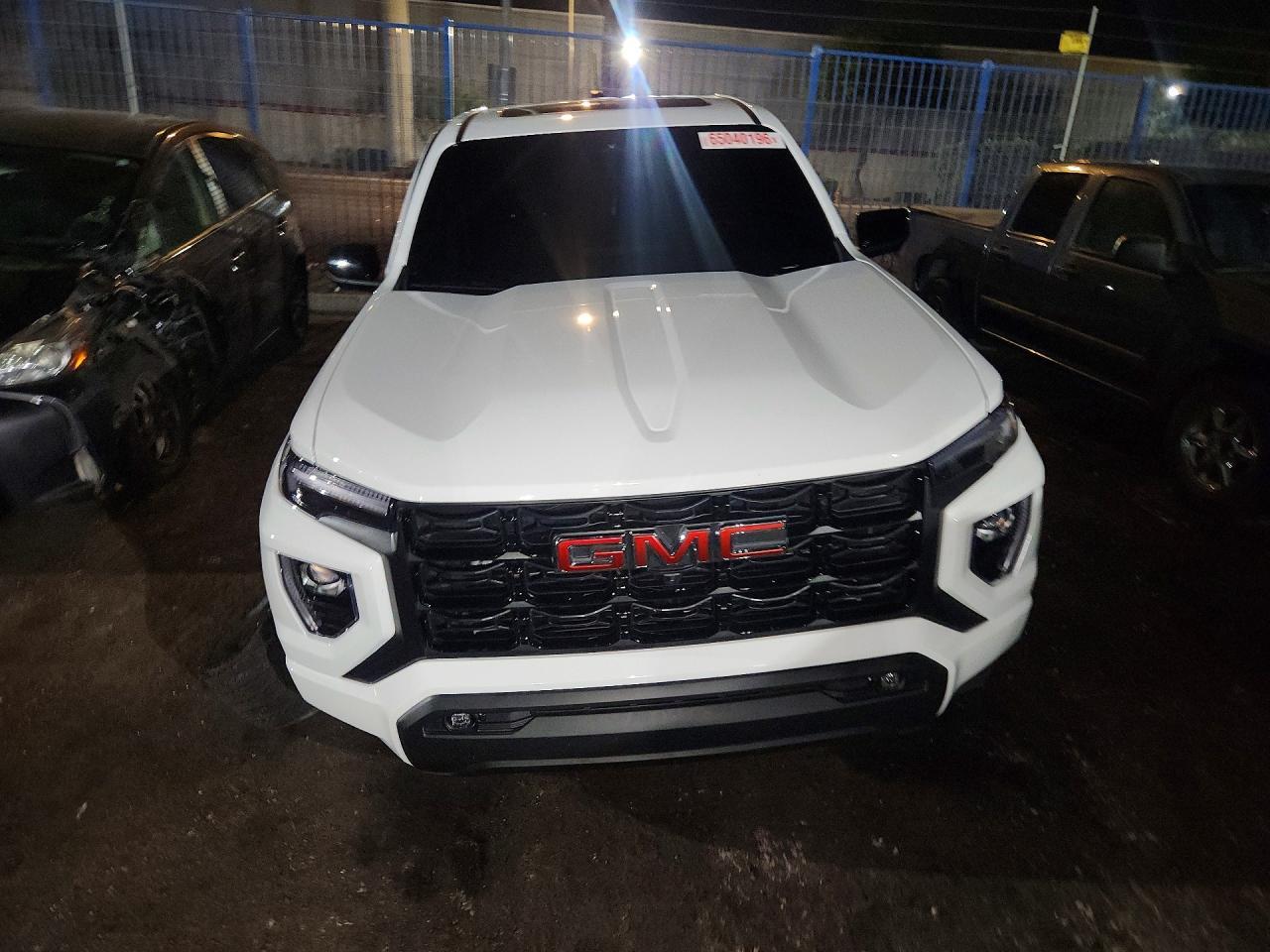 2026 GMC Canyon Elevation - zdjęcie 5