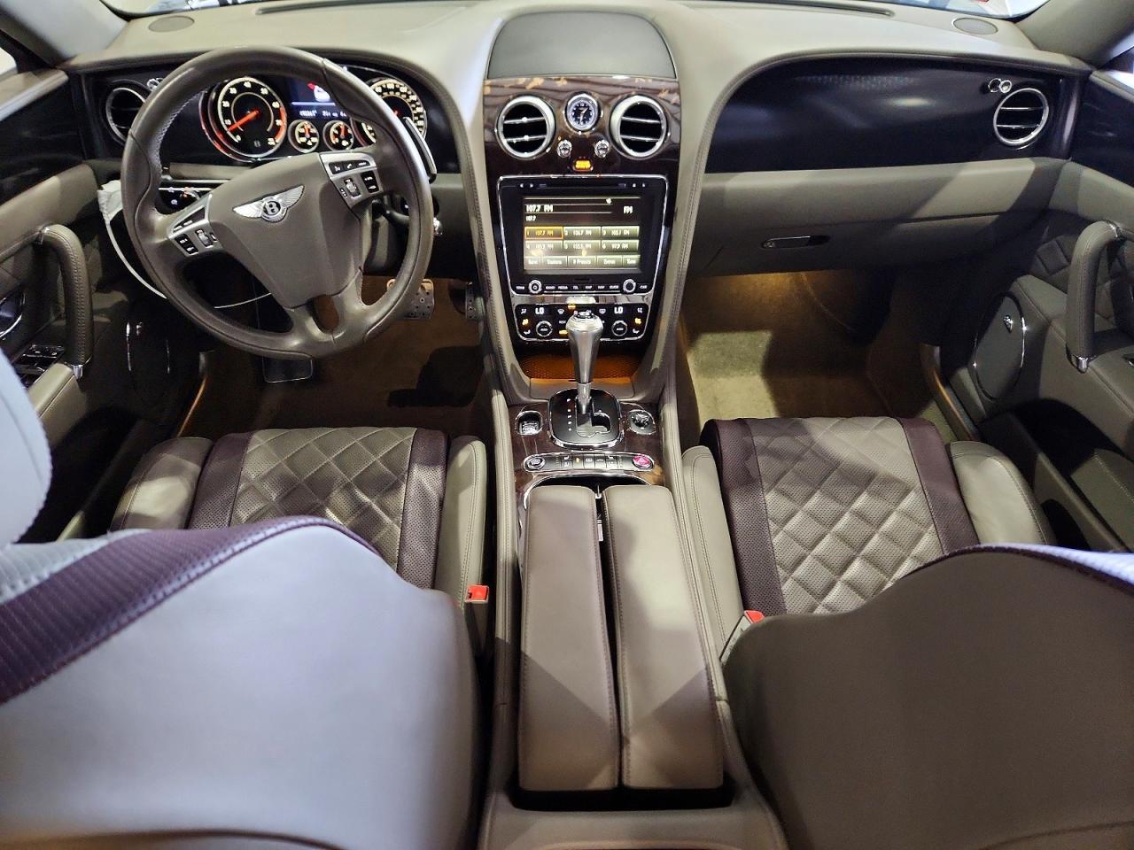 2017 Bentley Flying Spur - zdjęcie 8