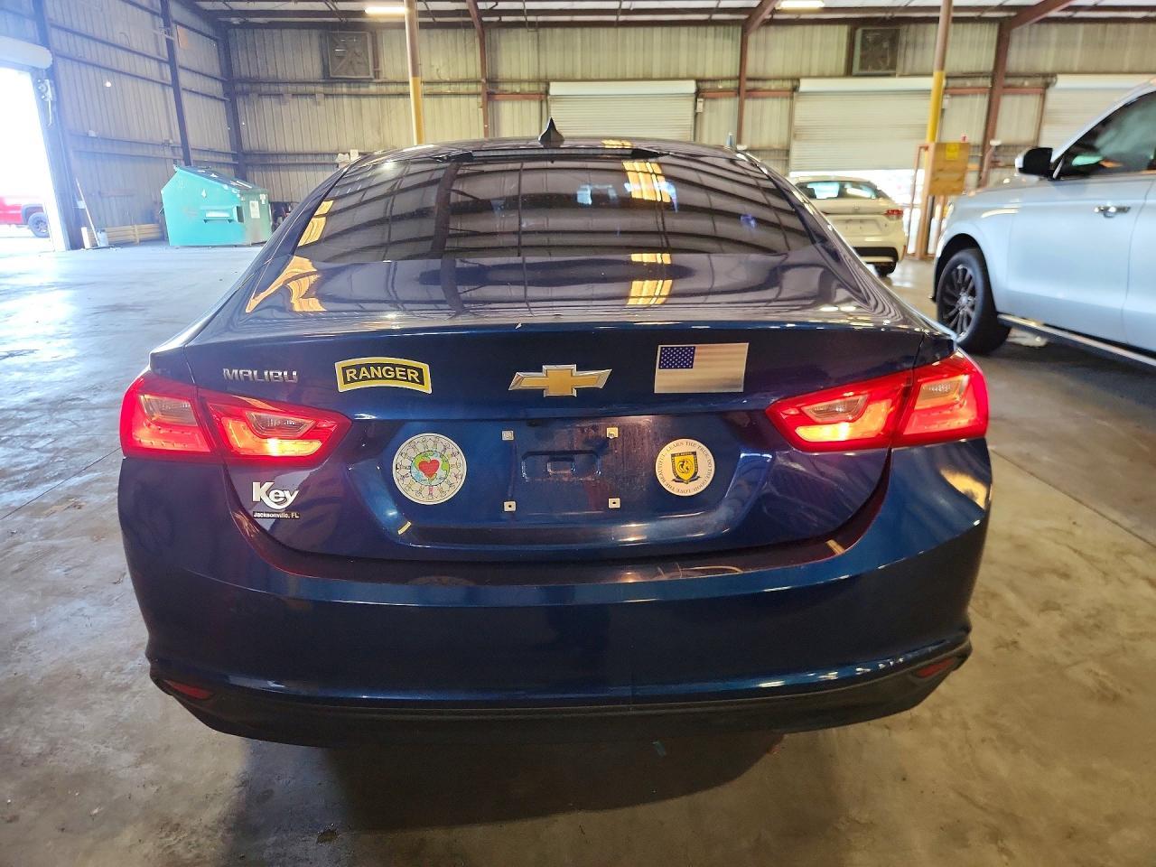 2019 Chevrolet Malibu Ls - zdjęcie 6
