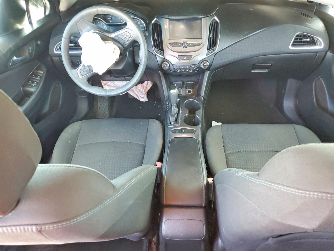 2016 Chevrolet Cruze Lt - zdjęcie 8