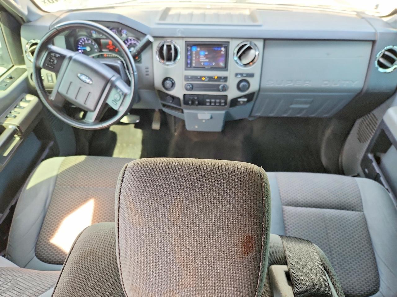 2015 Ford F250 Super Duty - zdjęcie 8