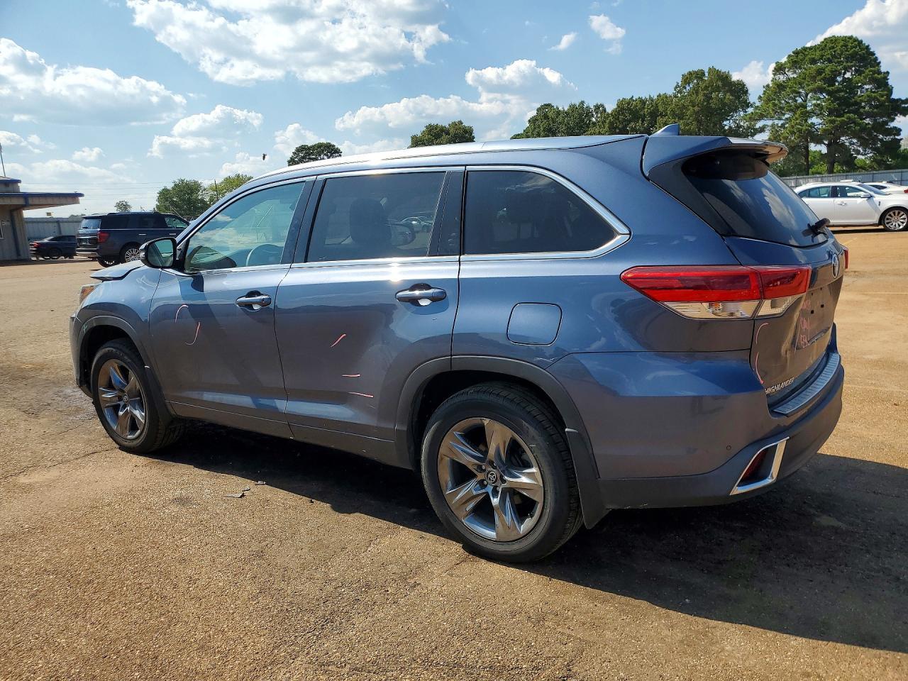 2019 Toyota Highlander Limited Platinum - zdjęcie 2