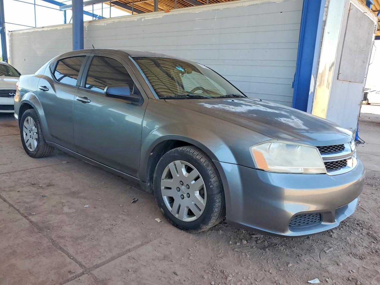 2013 Dodge Avenger Se - zdjęcie 4