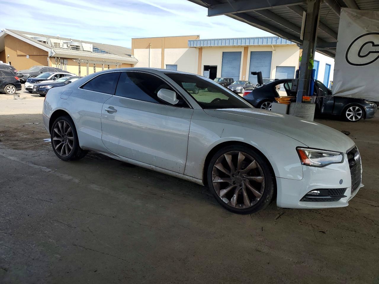 2013 Audi A5 Premium Plus - zdjęcie 4