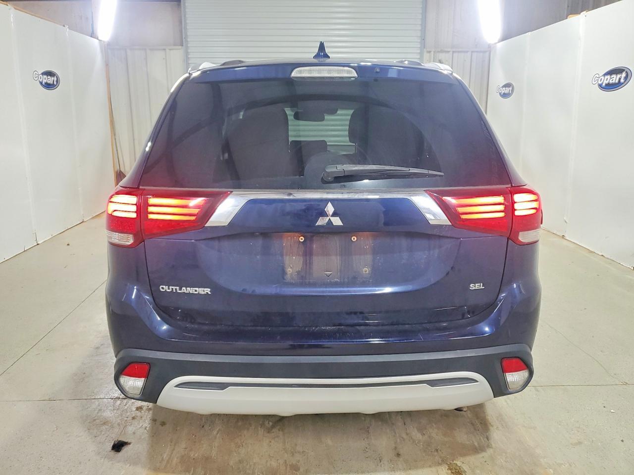 2020 Mitsubishi Outlander Se - zdjęcie 6