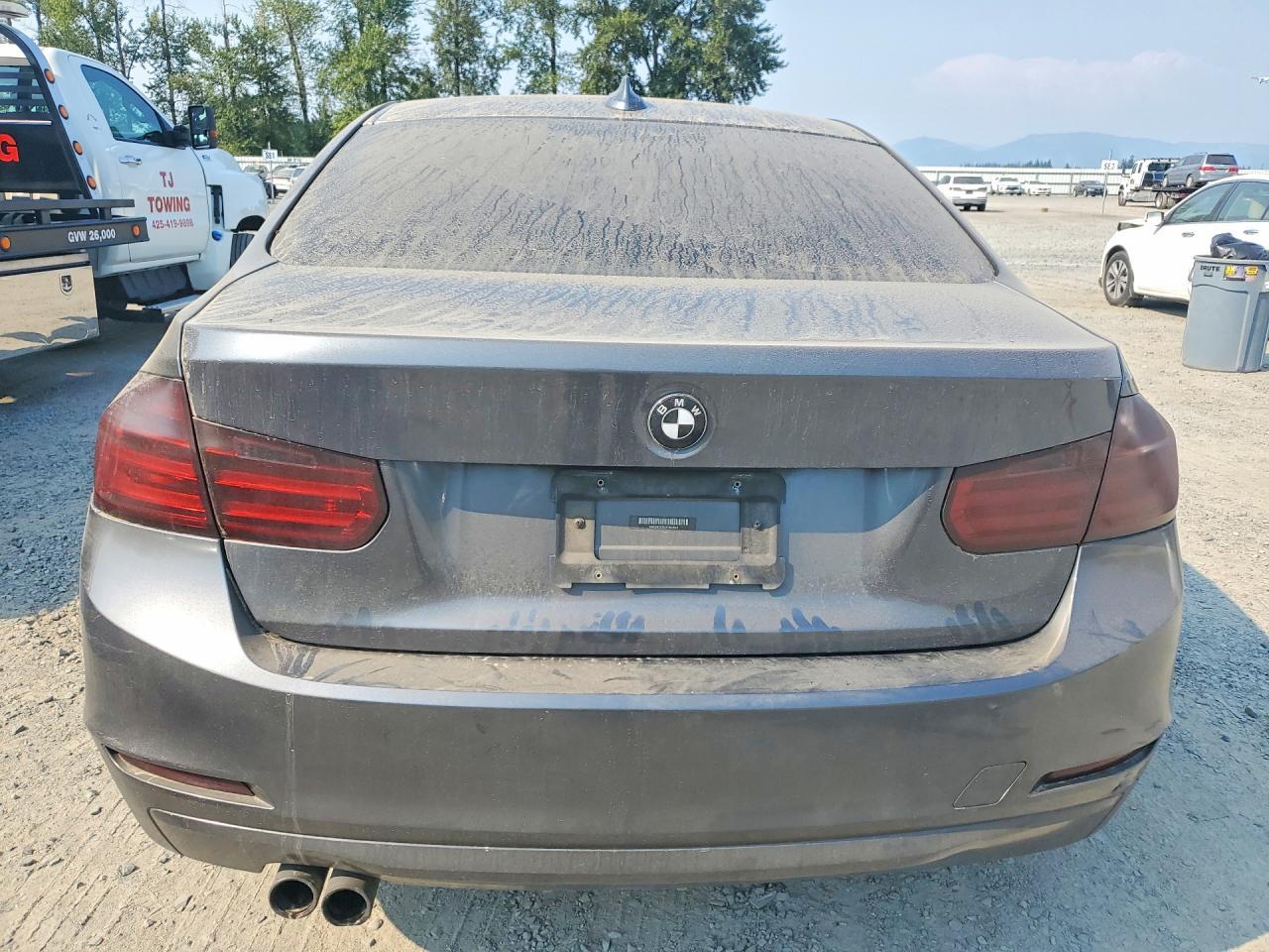 2013 BMW 328 I - zdjęcie 6