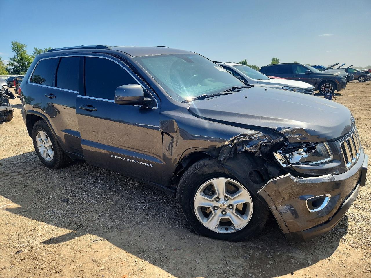 2016 Jeep Grand Cherokee Laredo - zdjęcie 4