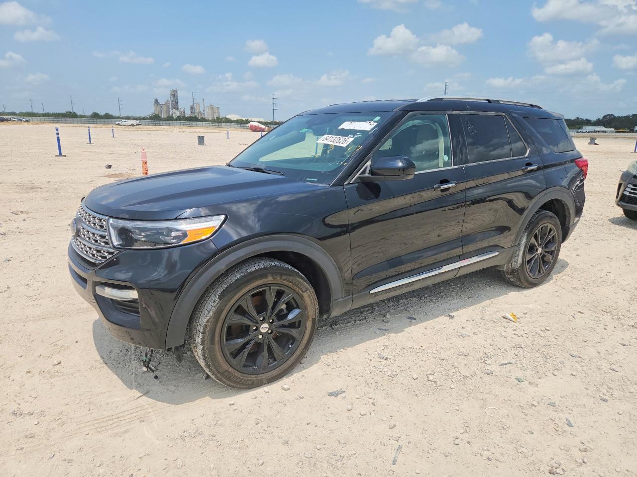 2023 Ford Explorer Limited - zdjęcie główne