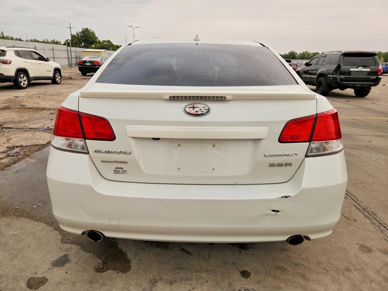 2013 Subaru Legacy 3.6R Limited - zdjęcie 6