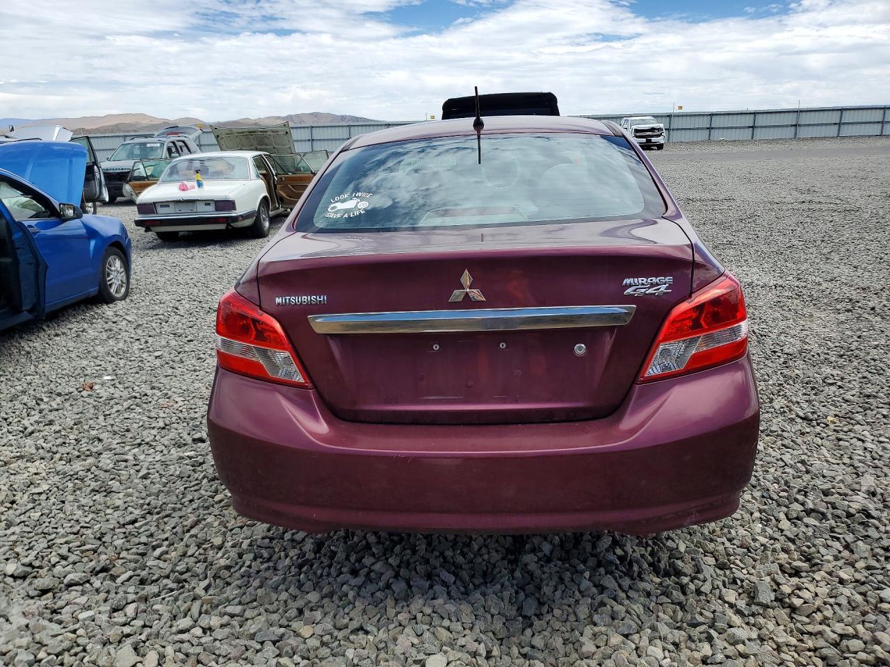 2017 Mitsubishi Mirage G4 Es - zdjęcie 6