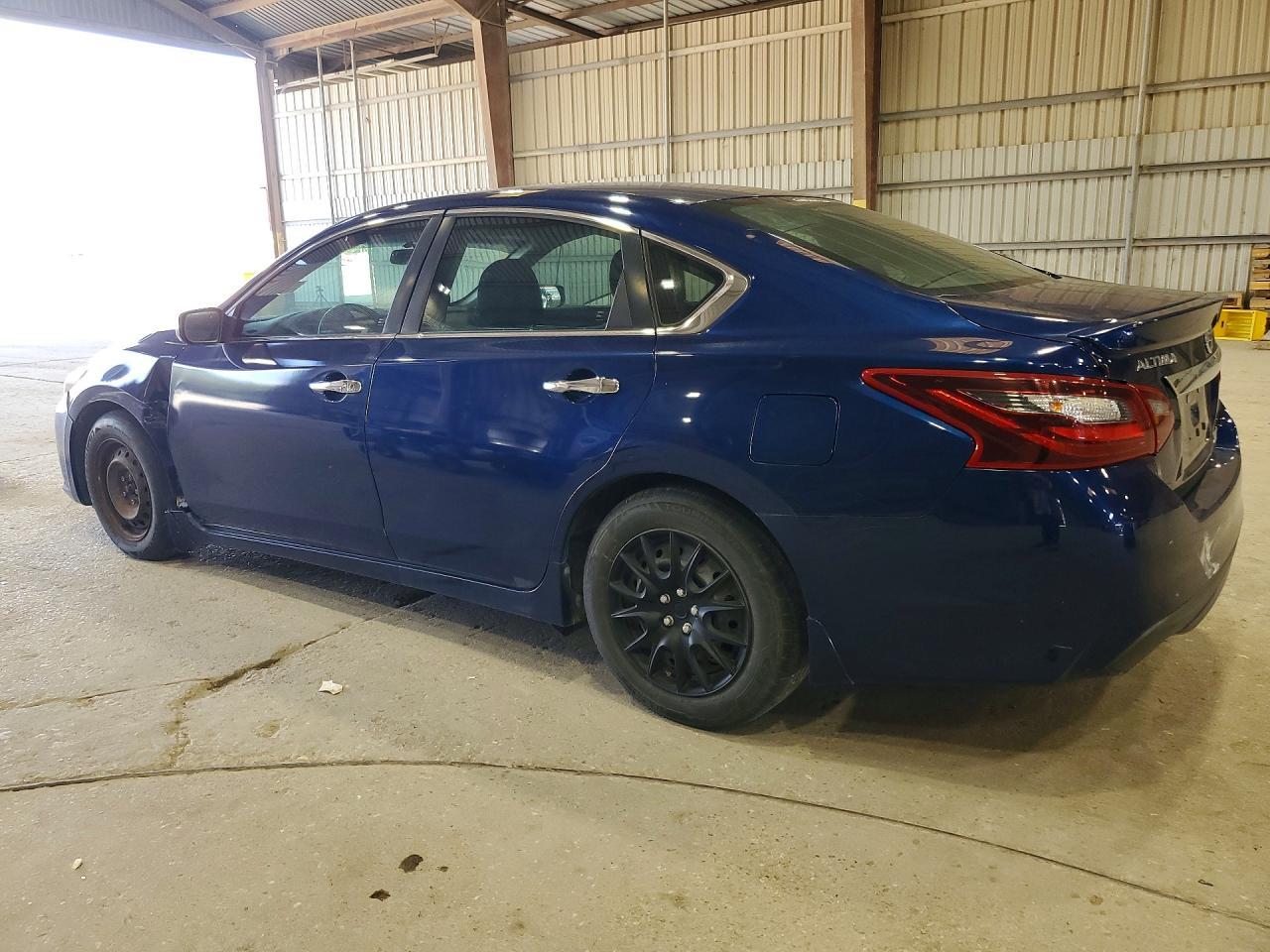 2017 Nissan Altima 2.5 - zdjęcie 2