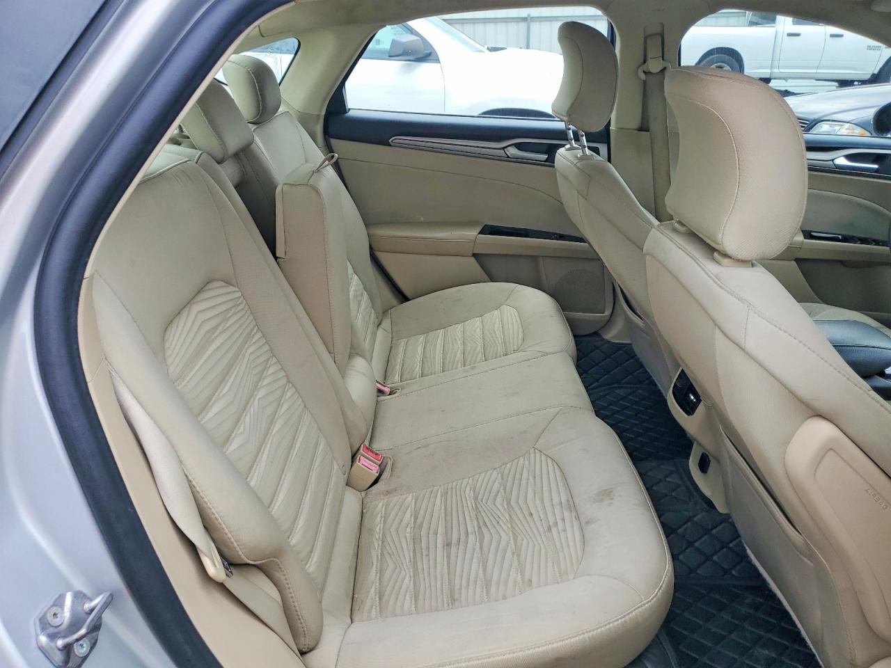 2016 Ford Fusion Se - zdjęcie 10