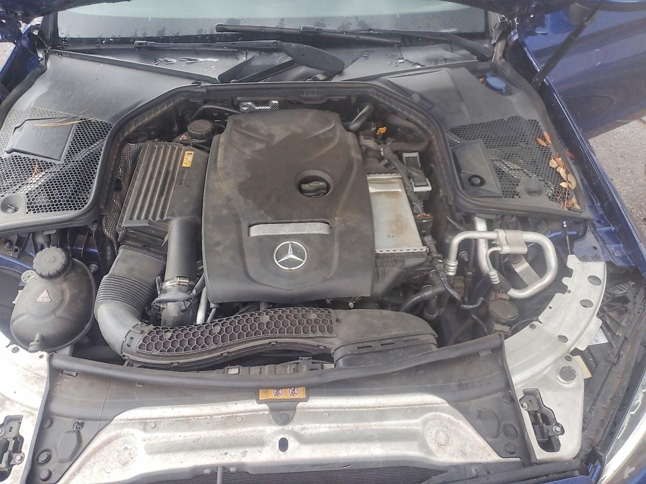 2017 Mercedes-Benz C 300 - zdjęcie 11