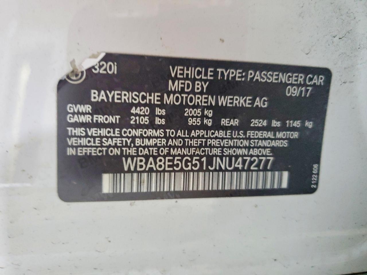 2018 BMW Seria 3 320i - zdjęcie 12