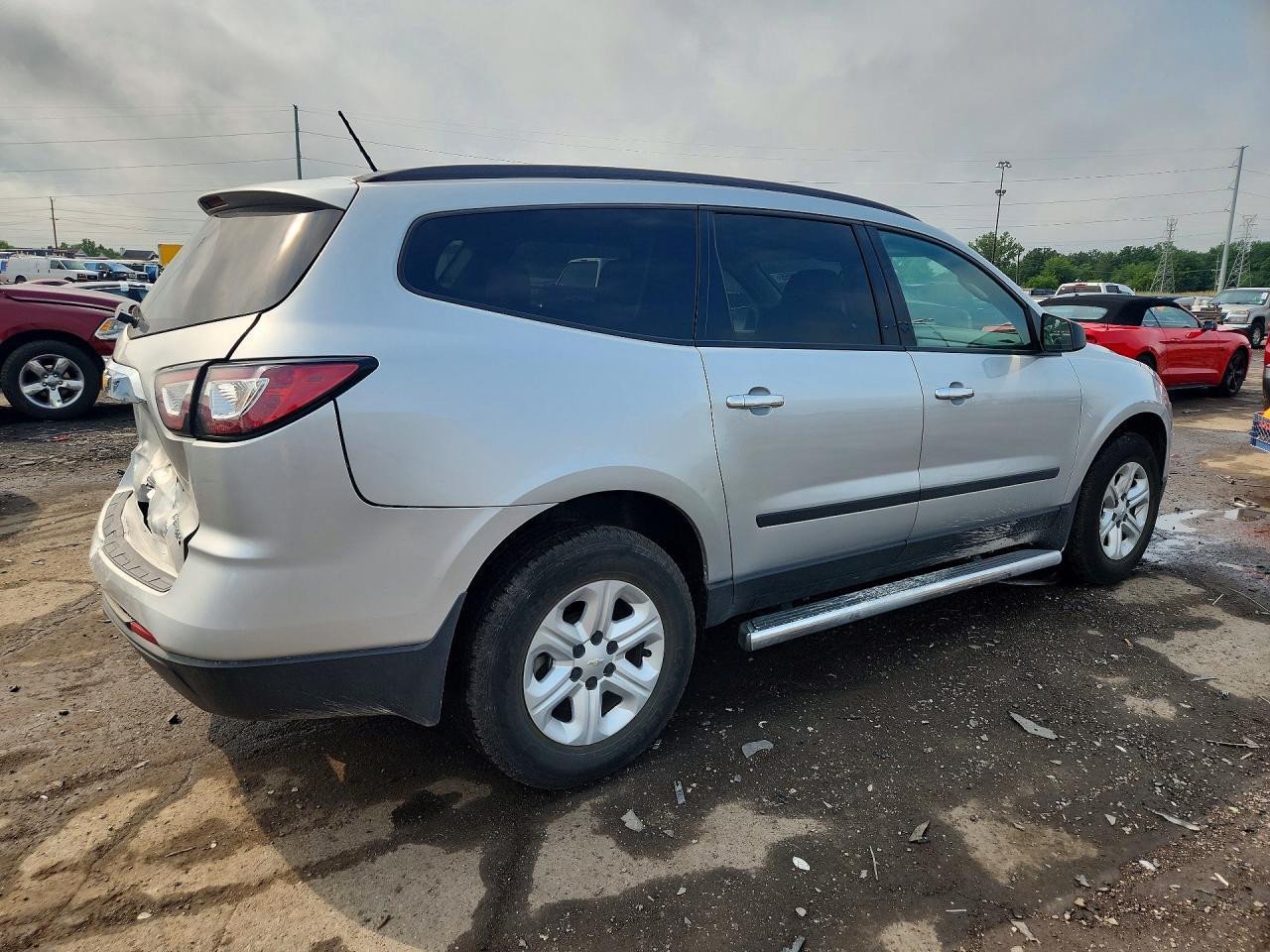 2014 Chevrolet Traverse Ls - zdjęcie 3