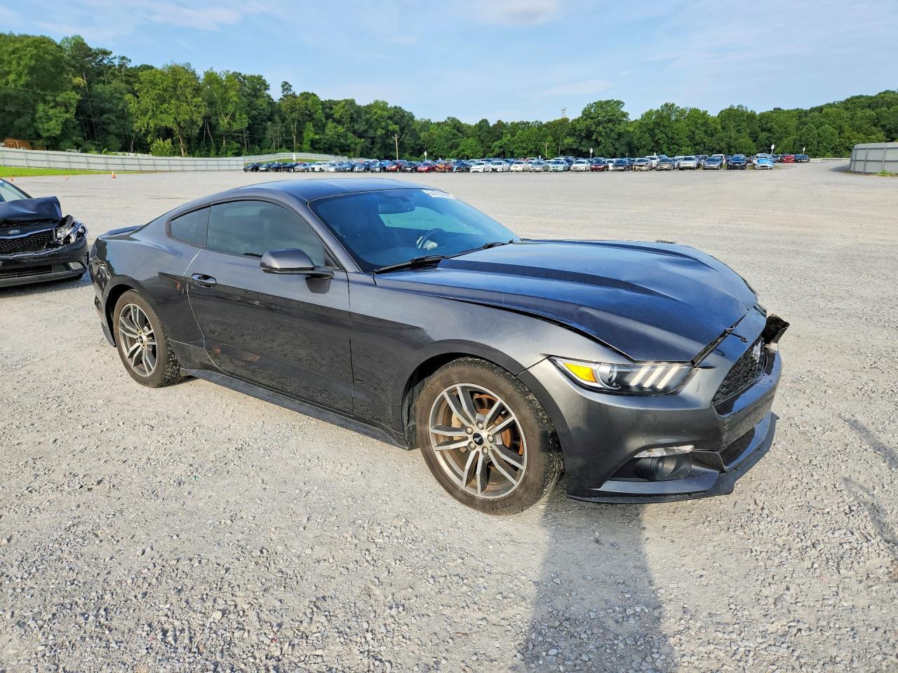 2015 Ford Mustang - zdjęcie 4