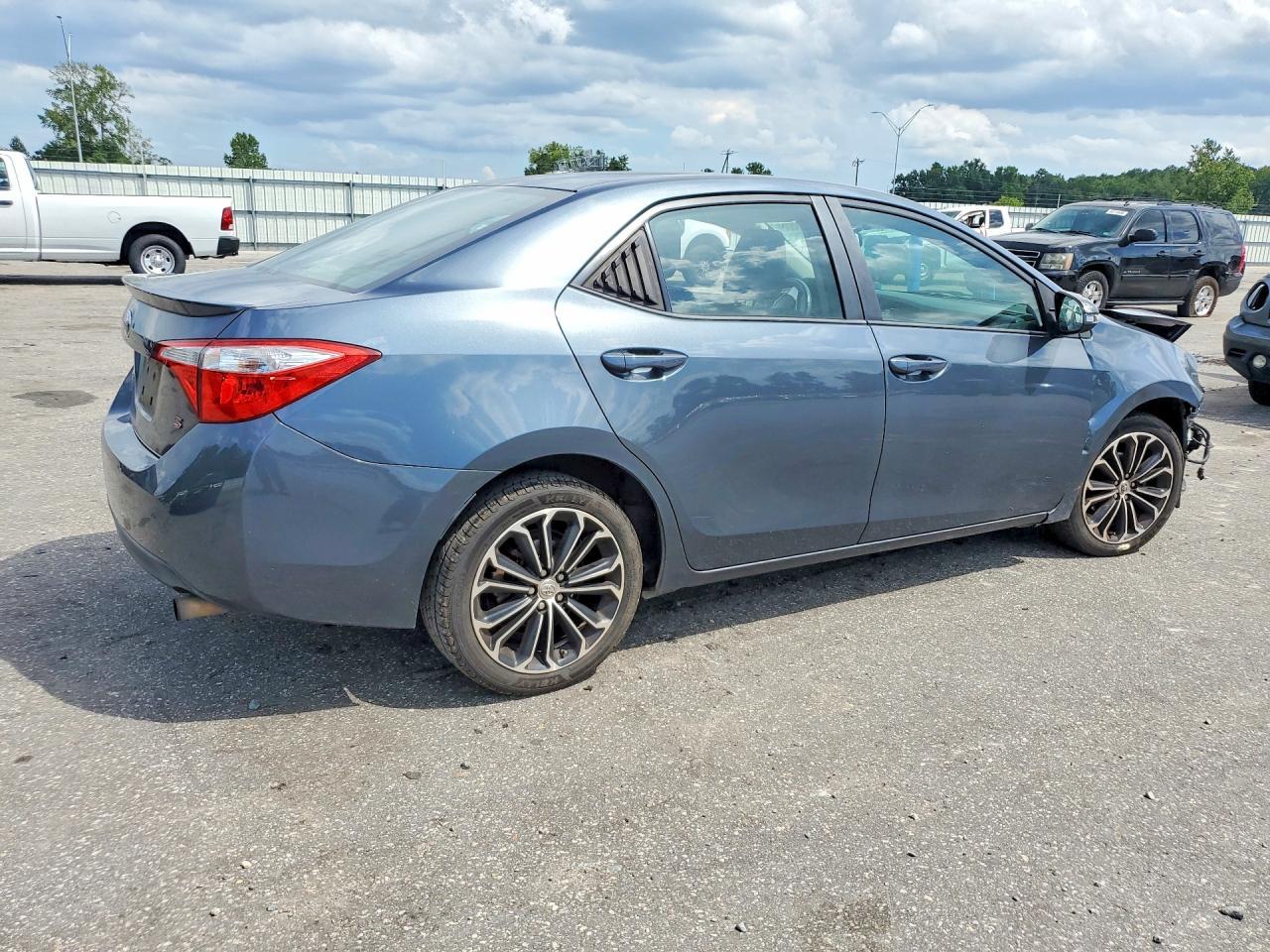 2015 Toyota Corolla S Plus - zdjęcie 3