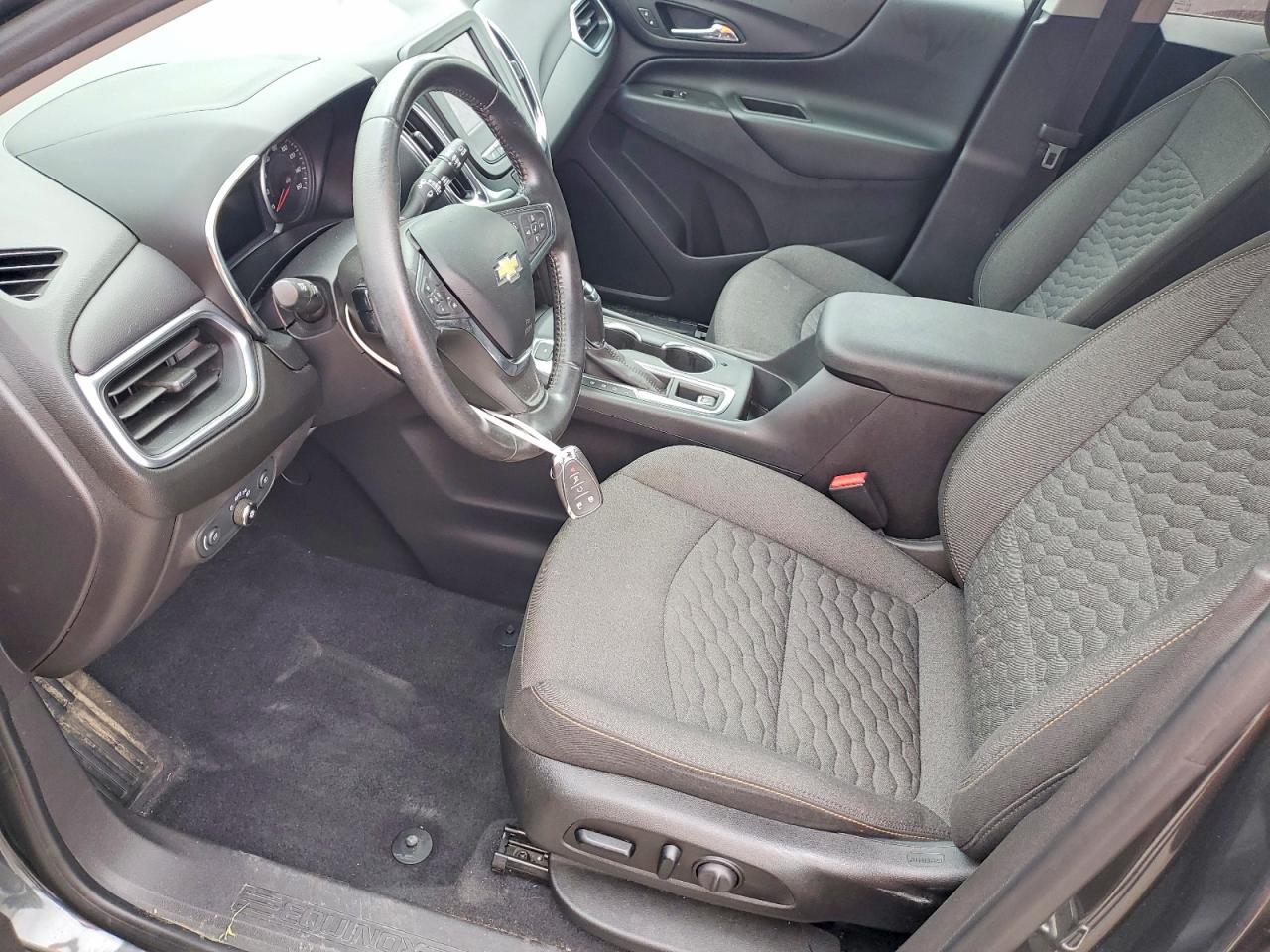 2021 Chevrolet Equinox Lt - zdjęcie 7