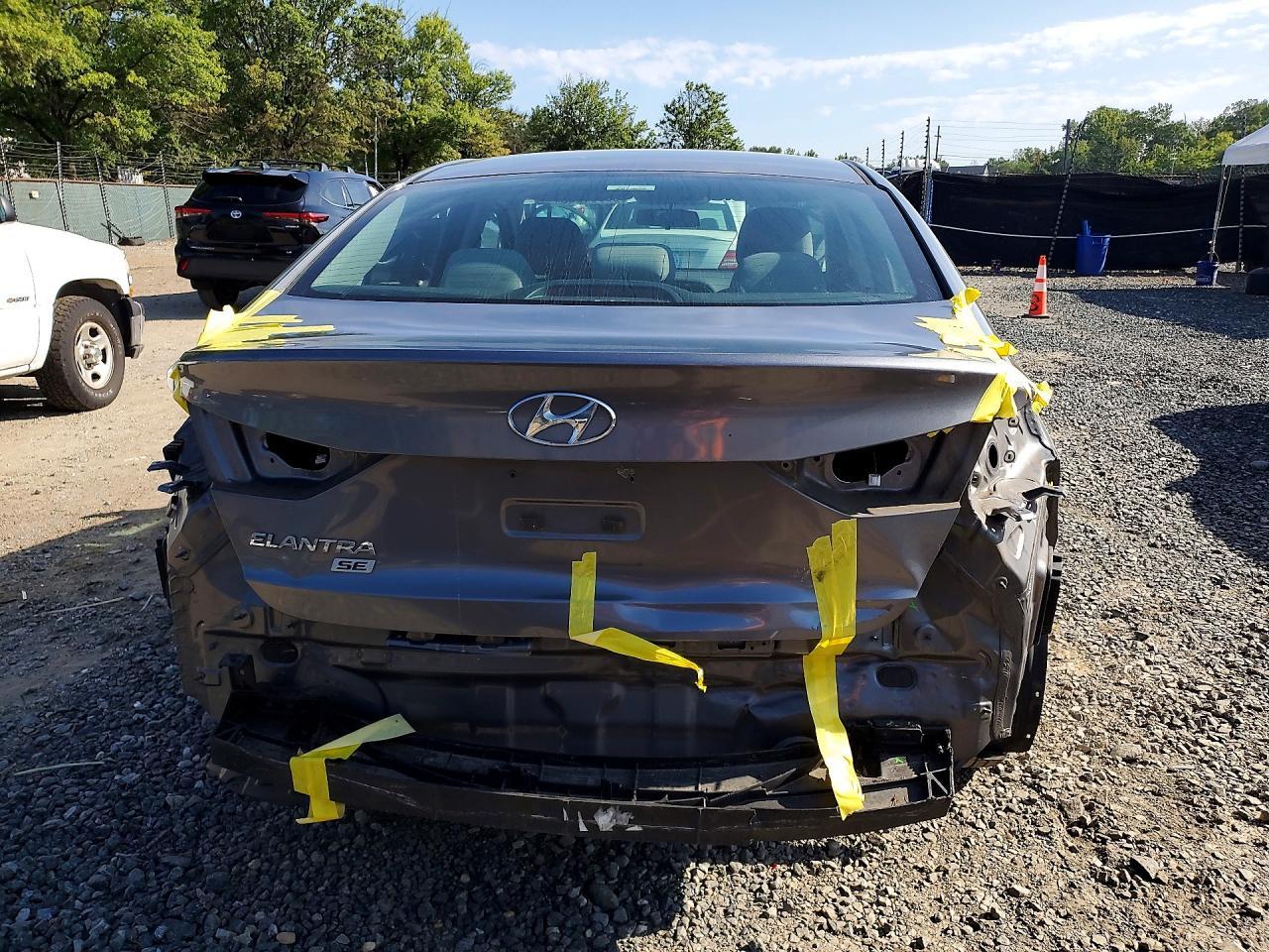 2018 Hyundai Elantra Se - zdjęcie 6